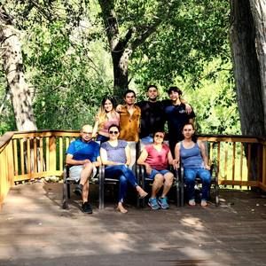 Meet your Posher, Esmeralda